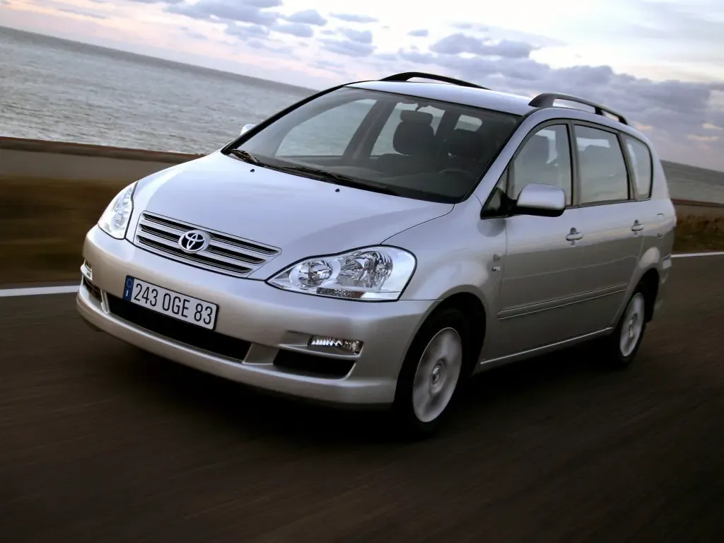 Toyota Avensis Verso рестайлинг 2003, минивэн, 2 поколение (10.2003 - 02.2009)