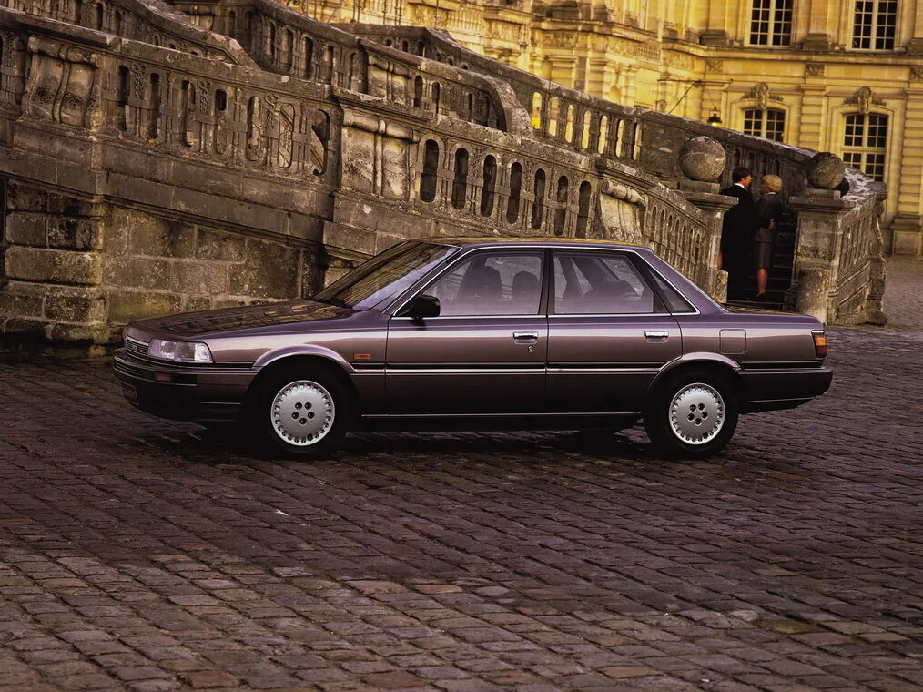 Toyota Camry 1986, седан, 2 поколение, V20 (06.1986 - 06.1991)