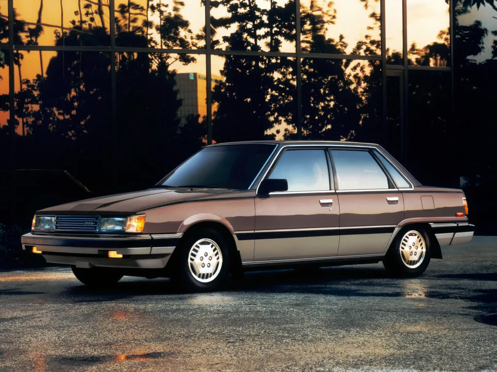 Toyota Camry рестайлинг 1984, седан, 1 поколение, V10 (06.1984 - 06.1986)