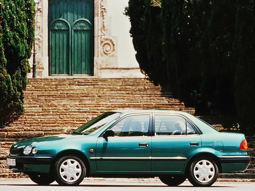 Toyota Corolla 1997, седан, 8 поколение, E110 (05.1997 - 01.2000)
