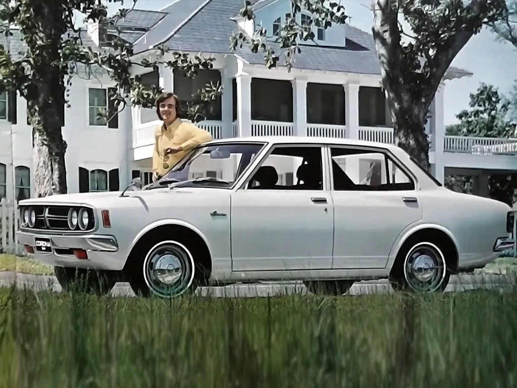 Toyota Corona 2-й рестайлинг 1972, седан, 4 поколение, T80 (08.1972 - 07.1973)