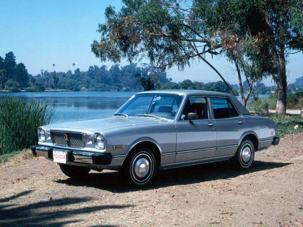 Toyota Cressida 1976, седан, 1 поколение, X30 (12.1976 - 08.1980)