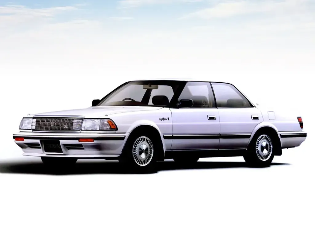 Toyota Crown рестайлинг 1989, седан, 8 поколение, S130 (08.1989 - 09.1991)