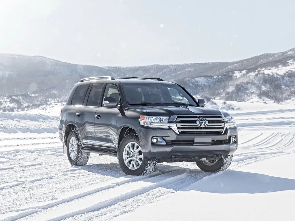 Toyota Land Cruiser 2-й рестайлинг 2015, джип/suv 5 дв., 11 поколение, J200 (10.2015 - 06.2021)