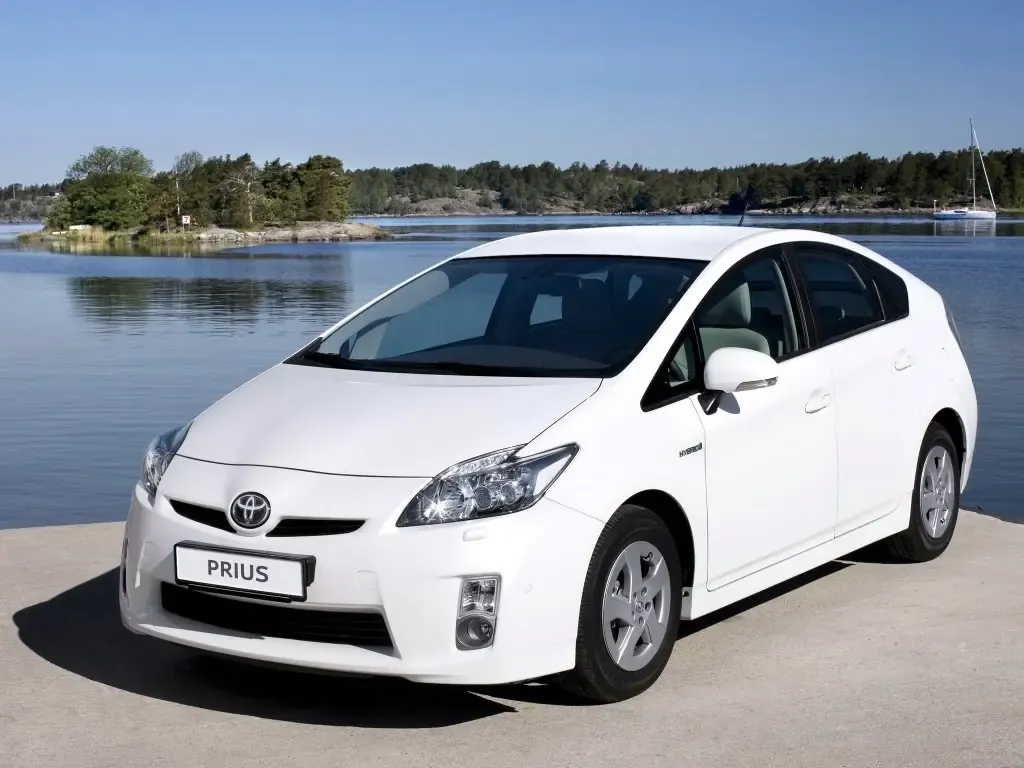 Toyota Prius 2009, лифтбек, 3 поколение, XW30 (01.2009 - 01.2012)