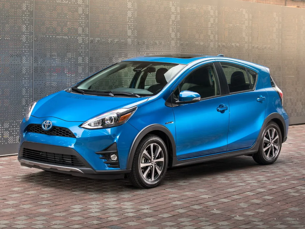Toyota Prius C 2-й рестайлинг 2017, хэтчбек 5 дв., 1 поколение, NHP10 (06.2017 - 12.2019)
