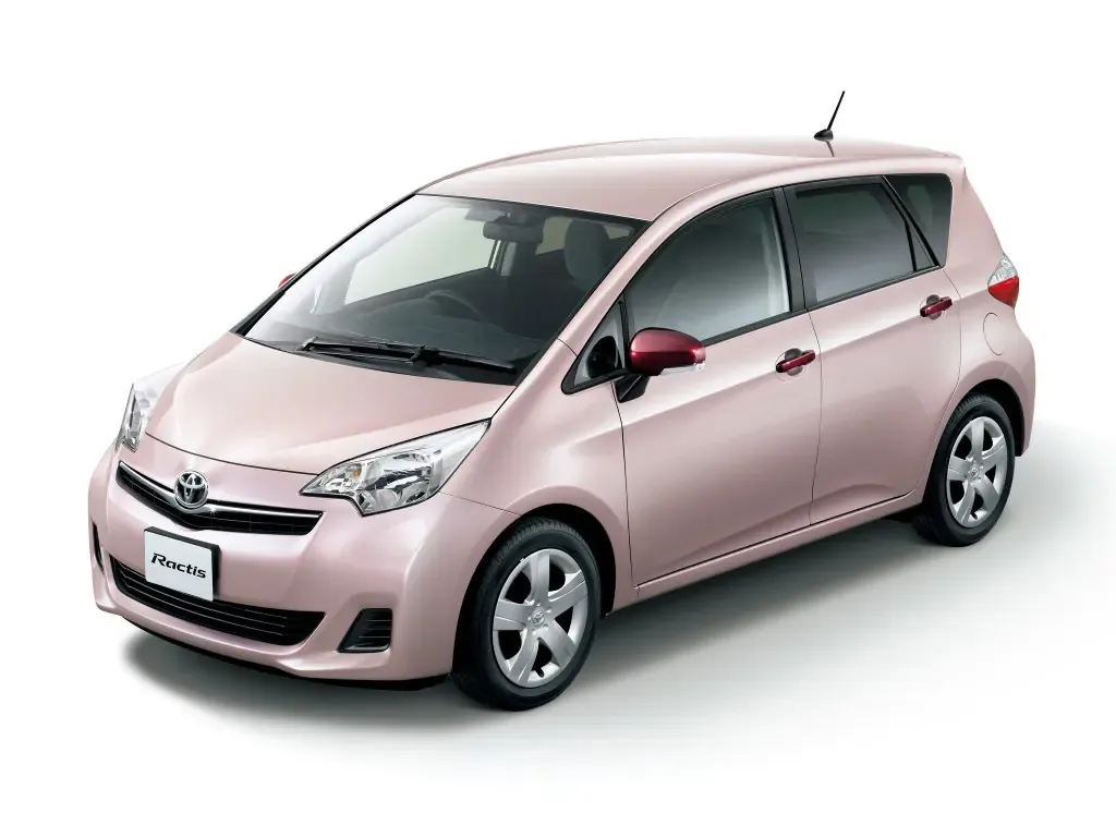 Toyota Ractis 2010, хэтчбек 5 дв., 2 поколение, P120 (11.2010 - 04.2014)