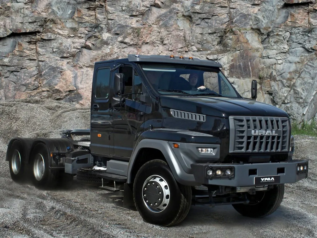 Урал Некст 2015, шасси, 1 поколение (06.2015 - н.в.)