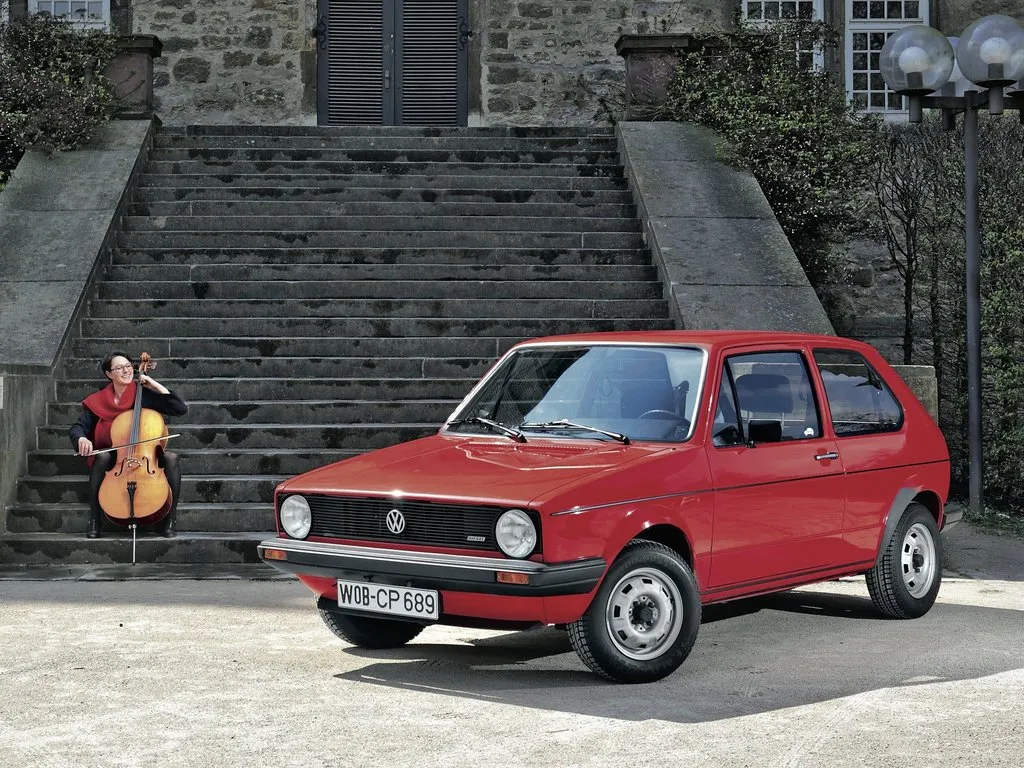 Volkswagen Golf рестайлинг 1978, хэтчбек 3 дв., 1 поколение, Mk1 (08.1978 - 07.1980)
