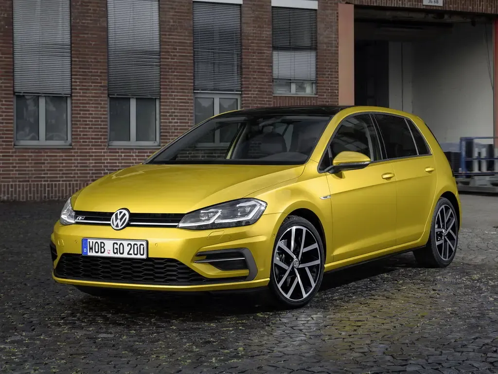 Volkswagen Golf рестайлинг 2016, хэтчбек 5 дв., 7 поколение, Mk7 (11.2016 - 12.2019)