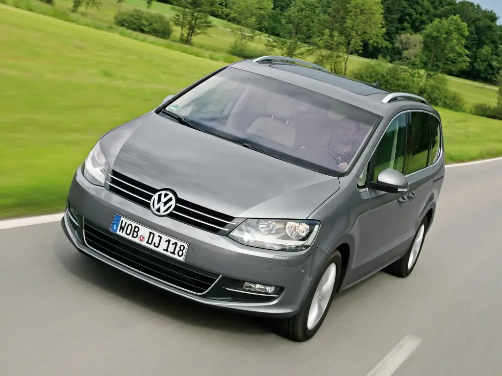 Volkswagen Sharan 2010, минивэн, 2 поколение, 7N1 (04.2010 - 05.2015)