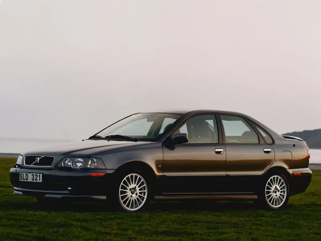 Volvo S40 рестайлинг 2000, седан, 1 поколение, VS (06.2000 - 01.2004)
