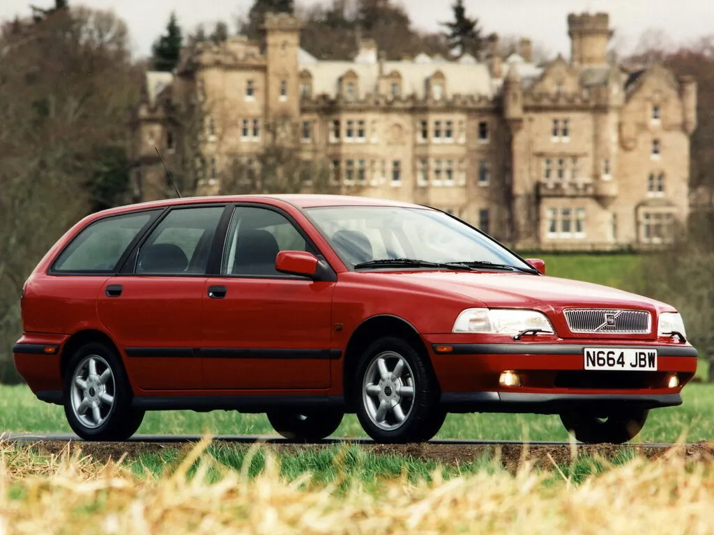 Volvo V40 1995, универсал, 1 поколение (07.1995 - 05.2000)