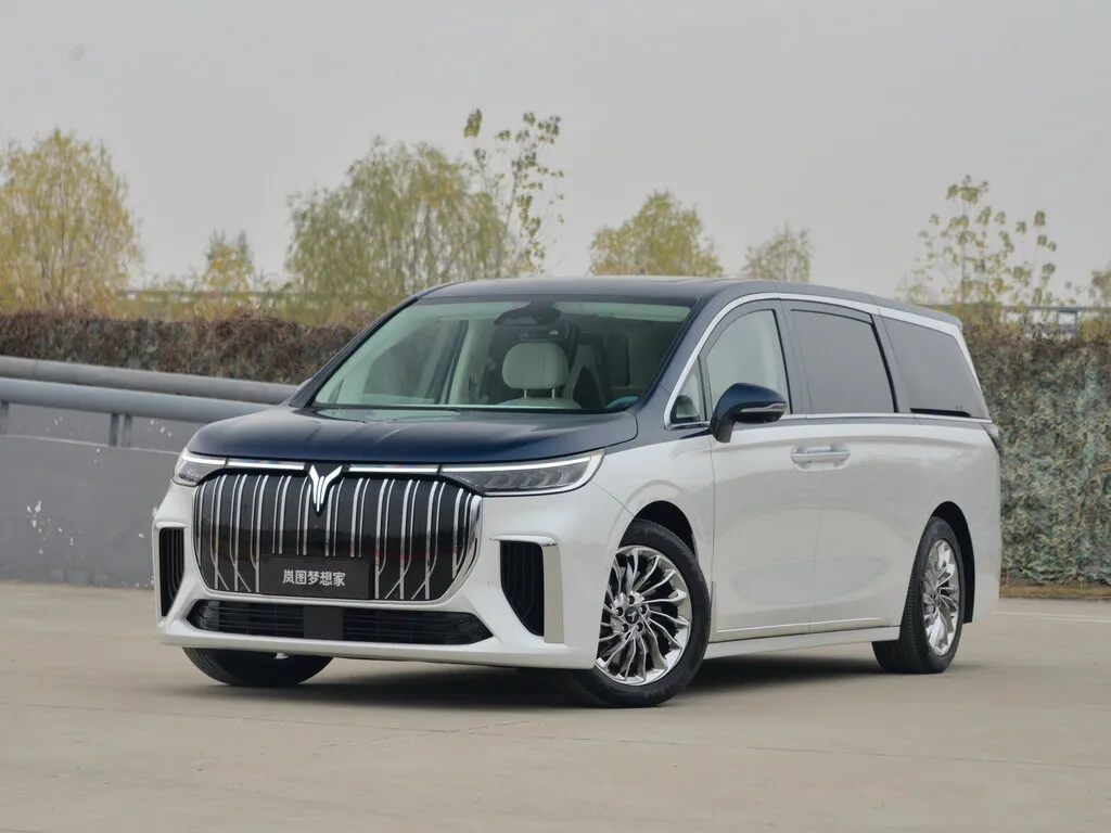 Voyah Dream 2021, минивэн, 1 поколение (11.2021 - н.в.)