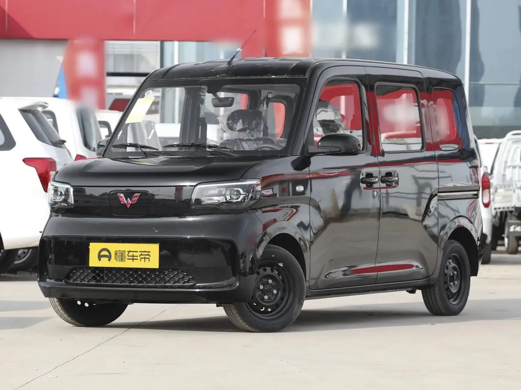 Wuling Zhiguang EV 2024, минивэн, 1 поколение (11.2024 - н.в.)